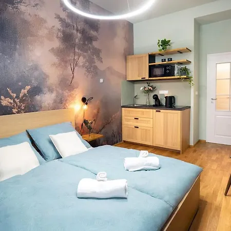Nest, Cozy Modern Apartment *
